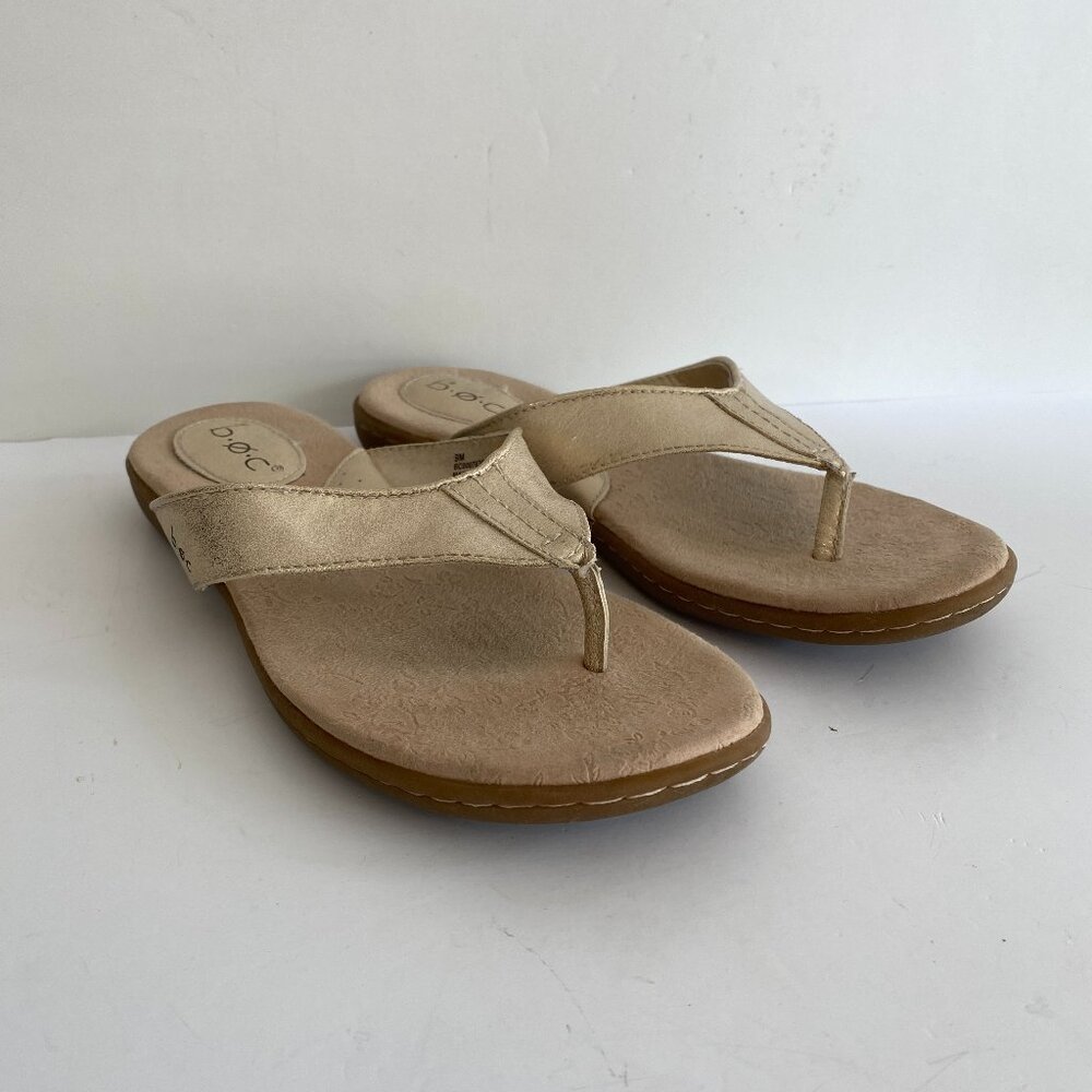 b.o.c. Gold Shimmer Thong Comfort Sandals Womens 9